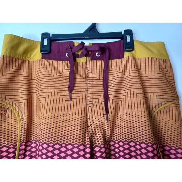 Under Armour Board Shorts 34 Men's Swimming Trunks Heat Gear Loose - Picture 3 of 5